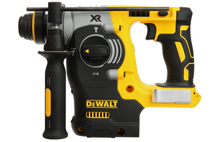 4-700x467